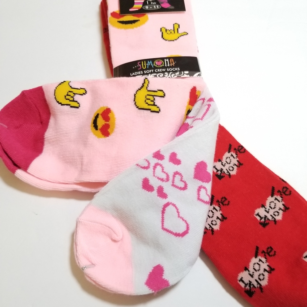 Three Pairs Crew Socks "I love you"